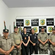 Imagem ilustrativa da imagem Polícia Civil, com apoio da PM, cumpre mandados de busca e apreensão em Nova Crixás GO